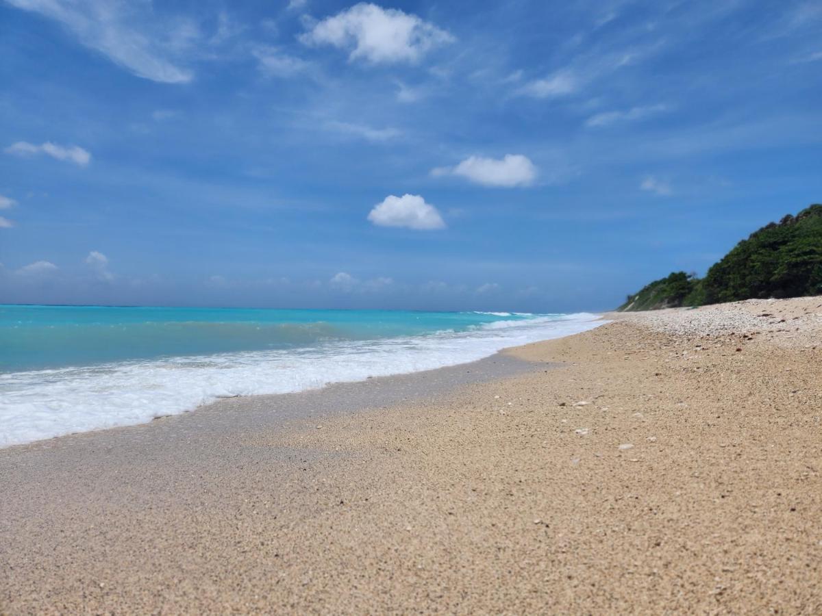 Beachfront Apartment, Quiet 4 Beds, 1 Bath, Ac, Wi-Fi, Hot Water, In Paraiso Near Los Patos Exteriér fotografie